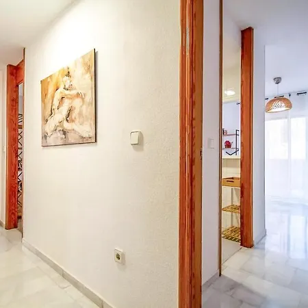 2 Minutes From The Apartment El Albir